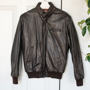 Men’s Vintage ‘80s Members Only Leather Bomber Jacket